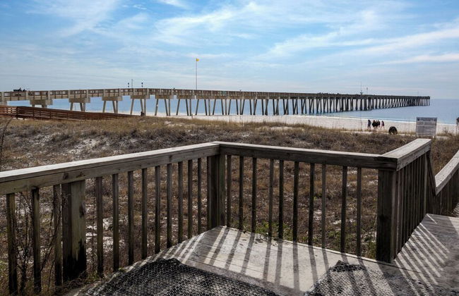 Beautiful Coastal Chic Home for 9 + Neighborhood Pool in Panama City Beach - Foto 35