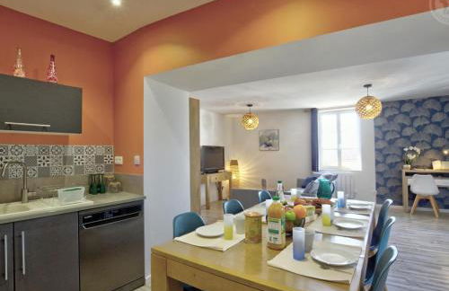 Confort moderne dans un gîte historique à Saint-Galmier - FR-1-496-276 - Foto 4