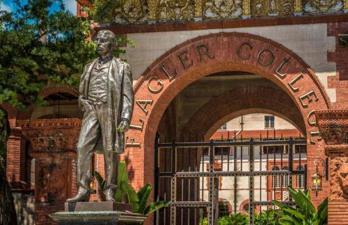 Island Suite - Walk to Downtown! - Foto 25