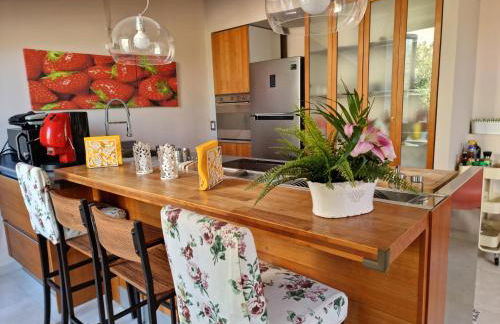 Luxury Panoramic Loft with heated pool near Catania, Taormina, the Sea and Mount Etna by SicilianRelaxingHomes - Foto 4