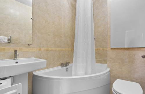 Perfect 1-bed base in Canterbury with Parking - Pass the Keys - Foto 19