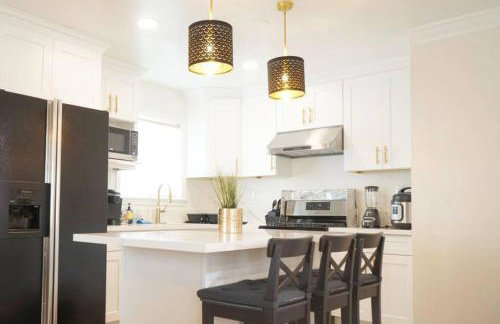 Spacious 3BR Modern Home in LA Perfect for Family - Foto 22