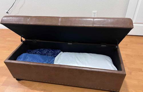 NEW! 2-Bedroom Fontana Guest House close to Kaiser Permanente - Photo 9