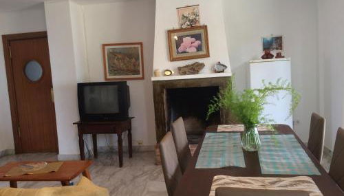 CASAS-E-Y -F-pequeño conjunto casas adosado - Foto 4