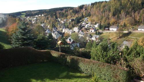 Ferienwohnung Erzgebirge - Pobershau - mit schönem Ausblick, ruhige, beste Lage - Photo 2, Garden view