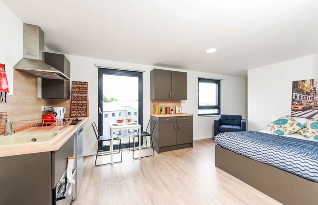 Student Only The Towpath - Photo 5