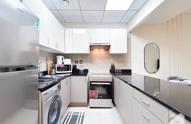 Your Perfect Meydan Getaway: 1B Polo Residence C3 - Foto 3