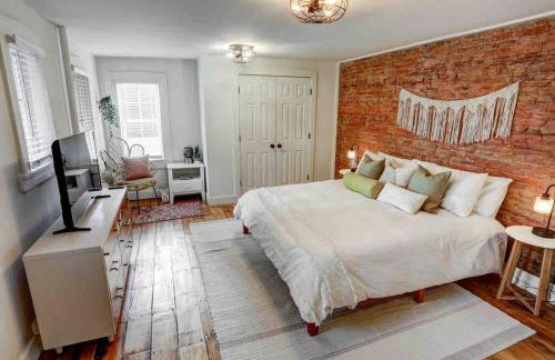 Beautiful Boho Villa on Vine in the heart of Lancaster - Foto 1