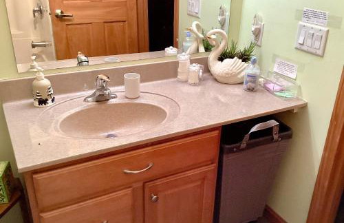 Private 5-Acre Escape - Pool, Lake & Gardens - Foto 61