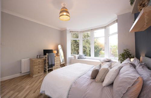 Victorian WFH Haven with Free Parking - Foto 5