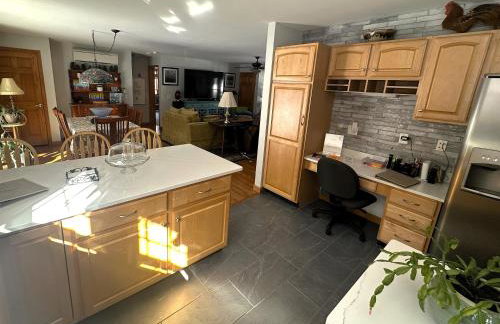 Private 5-Acre Escape - Pool, Lake & Gardens - Foto 37