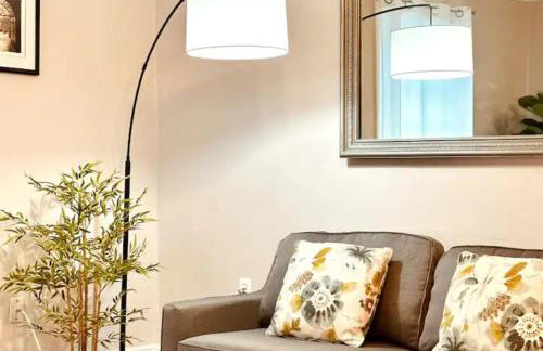 All Seasons Cottage - Game Room - Firepit By Zen Living Short Term Rental - Foto 16