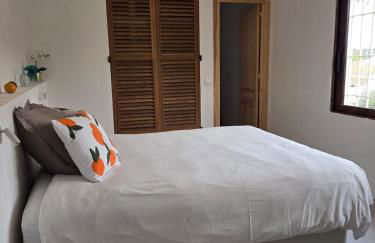 Ibiza style villa with swimming pool near Sitges - Foto 2