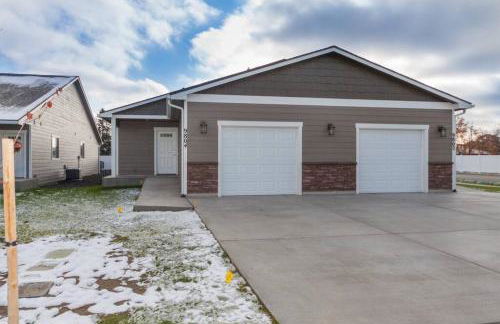 Modern Decor & Style KING bed Wifi with Garage - Foto 37