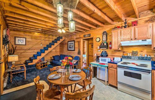 Quiet & Private Cabin ~ 5 Mi to Dale Hollow Lake! - Foto 3