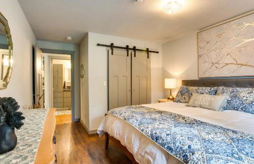 Hot Tub and Fire Pit Access! Peaceful Renton Retreat - Foto 12