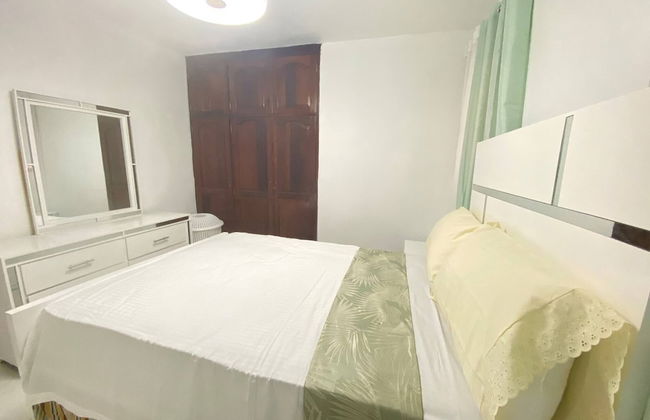 9DR 3-bedroom Apartment Near Monumental Area - Photo 4