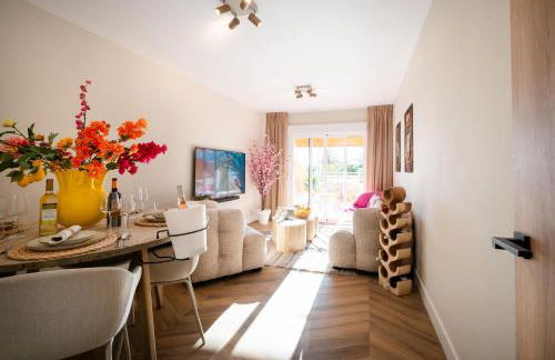 Voramar III by the beach large terrace - Photo 3