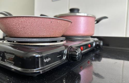 Apartamento Studio amplo, Completo com Internet - Foto 13