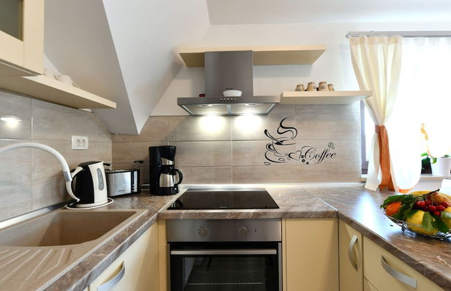 Boutique Apartment in Selište Drežnićko with Garden - Foto 8