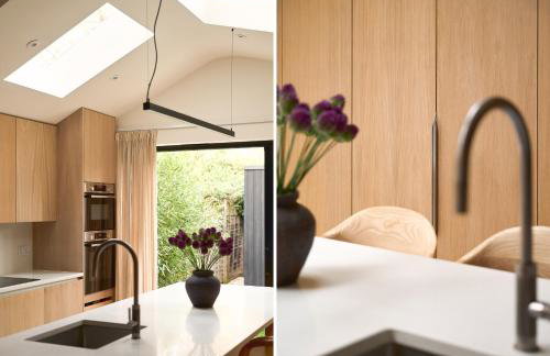 Elegant 4-Bed Richmond Townhouse - Private Garden - Parking - Photo 19