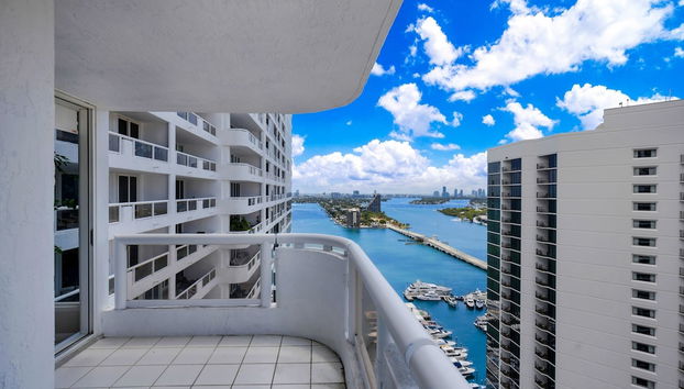 Relaxing Getaway With Pool and Bay Vista - Foto 5, Habitación