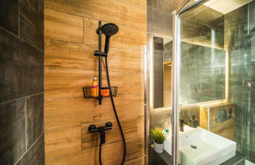 K Relax Place, Varaždinske Toplice, modern home with Sauna, Jacuzzi, WIFI - Foto 28