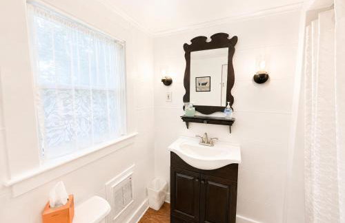 Cottage 4 - Queen and Full Beds Child Loft w 2 Twins Private Bath Kitchenette Pets Allowed Fee applies - Foto 5