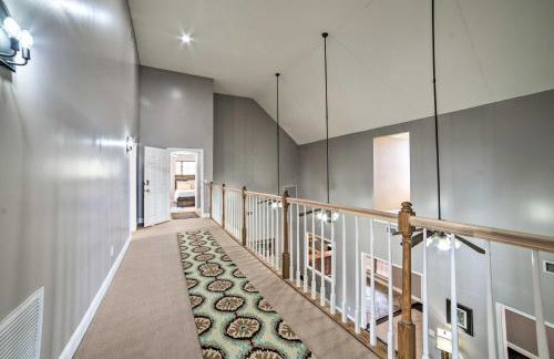 Starkvegas Clubhouse about 2 Mi to MSU Campus! - Foto 21