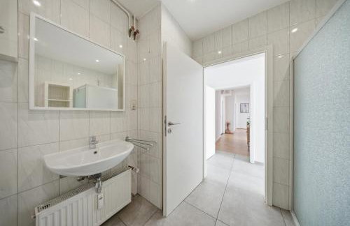 Gemütliche Wohnung bis zu 7 Personen mit guter Autobahnanbindung - Foto 4