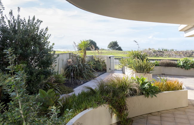 The Reef Beachfront Apartments - Foto 32