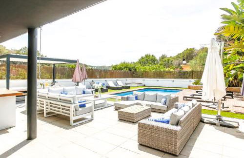 Tranquil large 6 bedroom family Villa sleeps 20 near sitges - Photo 42