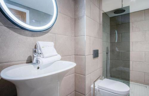 Suite 11 - Sleeping Giant Hotel - Pen Y Cae Inn - Foto 24