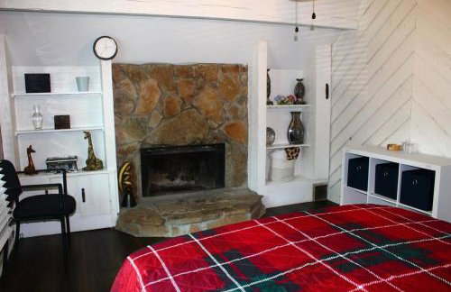 Cozy, Relaxing 4-Bedroom House in Forest Park - Foto 37