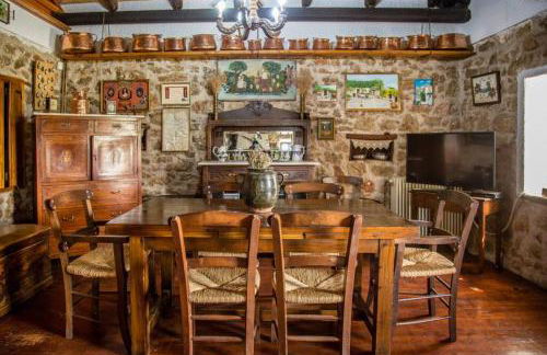 PONTINOS OLD HOUSE - Photo 22