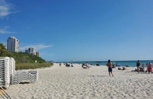 Few steps to Ocean- Beach Cruisers & Free parking & Private backyard - Foto 7