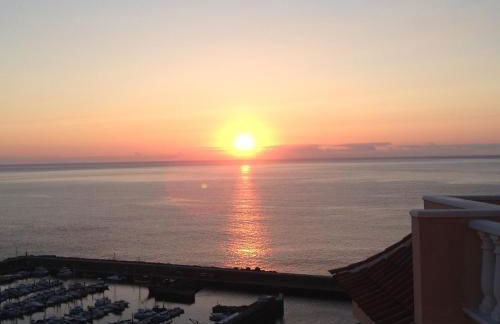 APARTAMENTO VISTAS AL MAR - Foto 1