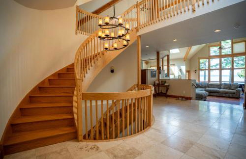 Rustic-modern Lake House in Milton Near Burlington and Eagle Mountain - Foto 10