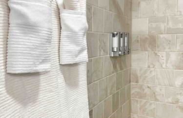 Charming Family Retreat Near Parks Fire Pit & Games - Photo 35