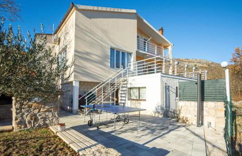 3 Bedroom Pet Friendly Home In Neoric - Foto 1