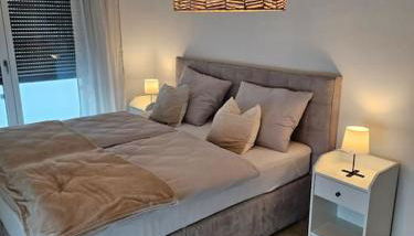 Stilvoll-möbliertes Apartment - Photo 5