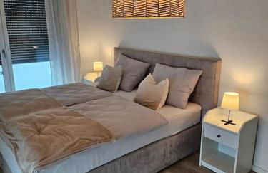 Stilvoll-möbliertes Apartment - Photo 5