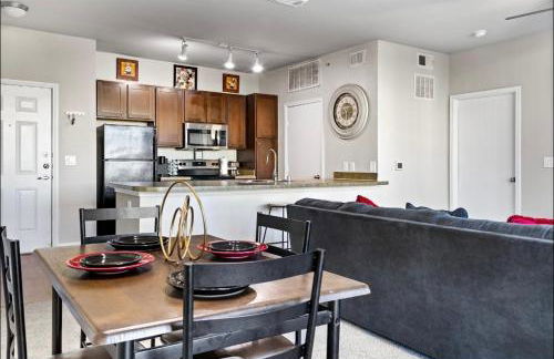 Luxury 2BR Apt by Grandscape - Foto 4