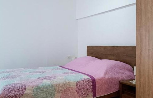 Nice Apartment In Gruda With Kitchen - Photo 10