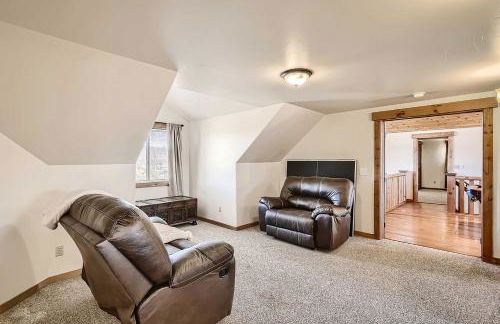 Idyllic Florissant Cabin with Patio and Hot Tub! - Foto 36