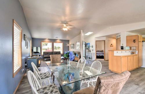 Pet-Friendly Ocean Park Home with Decks and View! - Foto 10