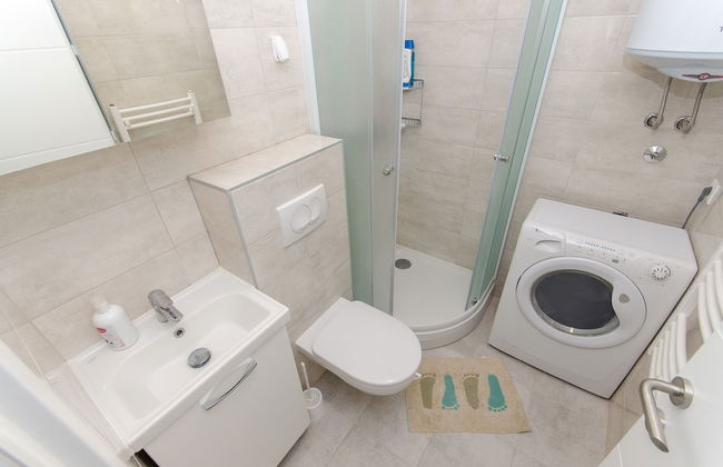 Spacious apartment Neven near center, with two AC units - Foto 10