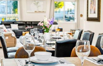 Spacious 9BR Home with Parking and Near DTLA - Foto 70