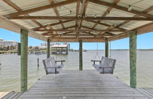 3BR Condo Gulf Views with Pool, Boat Launch and Dock - Photo 31