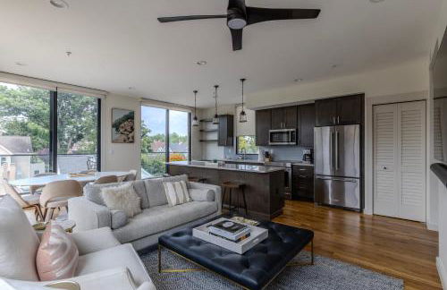 Downtown Princeton Chic - Photo 11